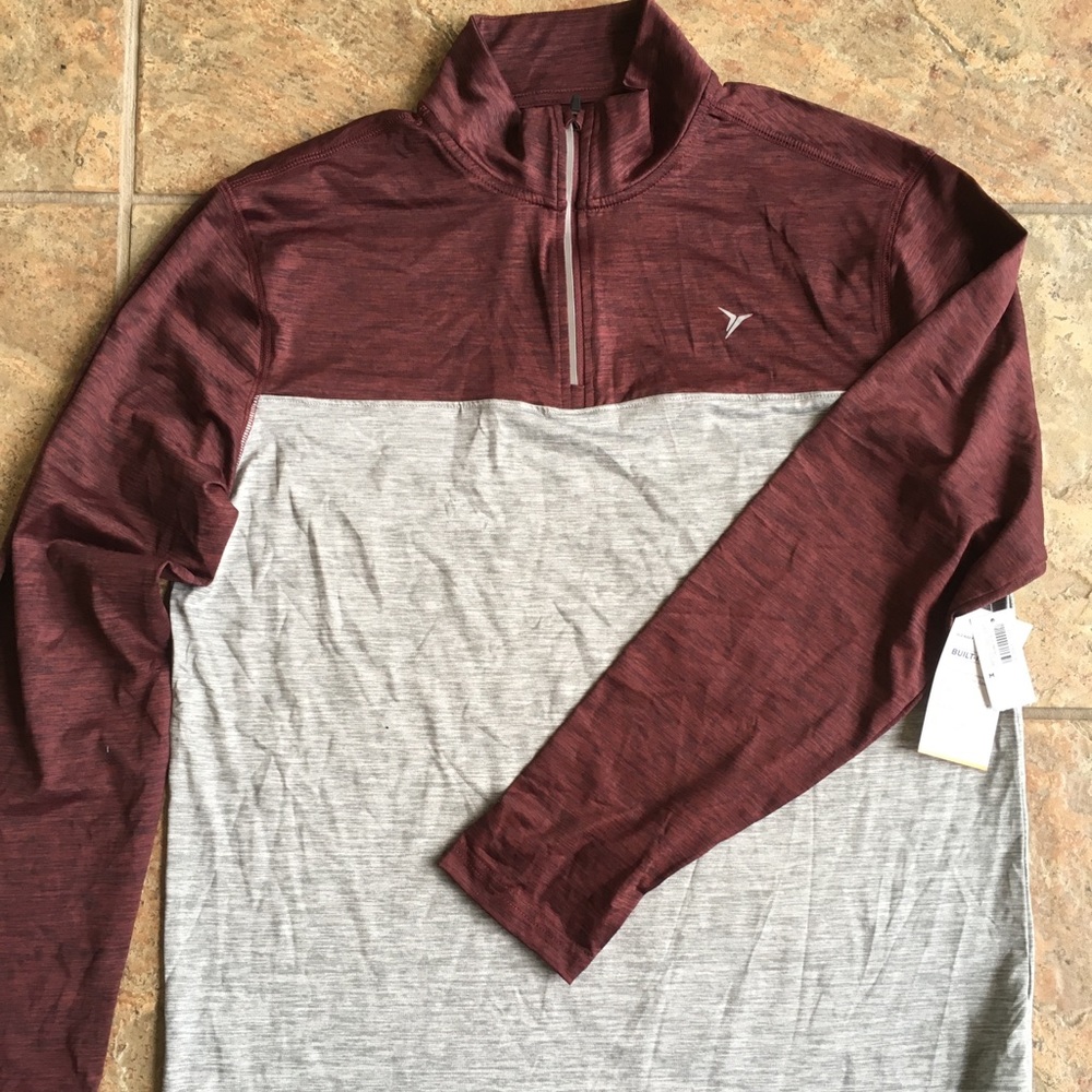 Longsleeve workout shirt
